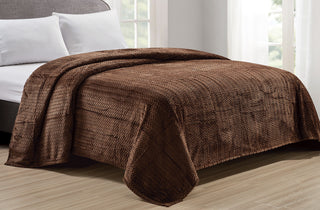 Superior Chevron Braided Blanket - Queen - Chocolate