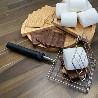Extendable S’mores Basket Roaster