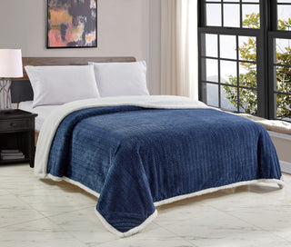 Jacquard Braided Sherpa Blanket - Queen - Navy