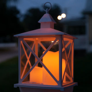 Oversized lantern with 3 flameless led candles