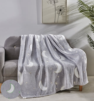 Soft & Cozy Glow in the Dark Throw - Star Moon
