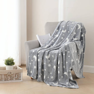 Soft & Cozy Glow in the Dark Throw - Star Moon